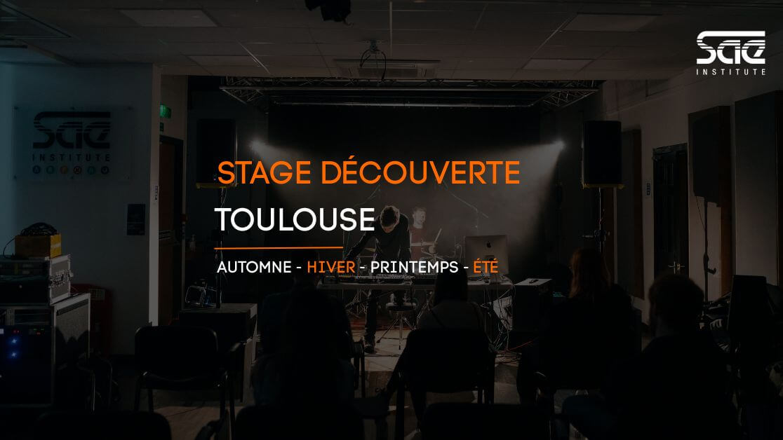 Stage découverte Toulouse Un étudiant de la SAE Institute Toulouse, école du son et de l'audiovisuel, anime un concert au sein de l'école.