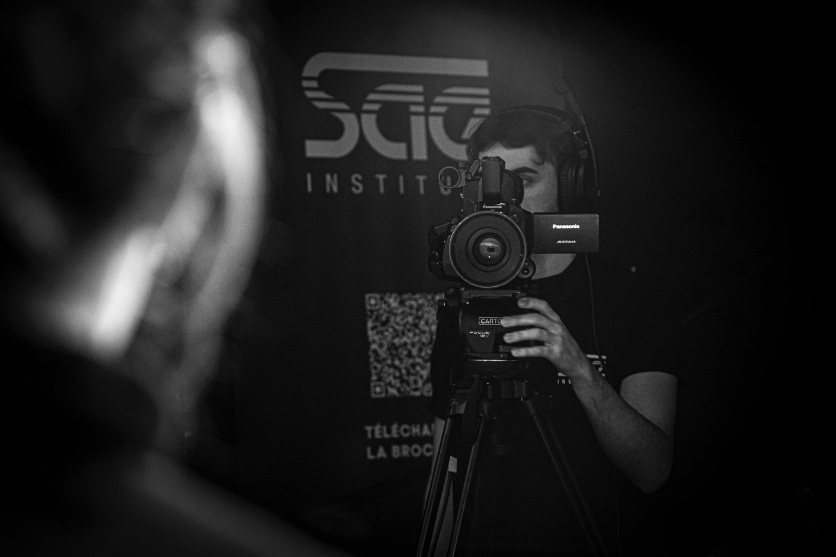 Creative-Masters-SAE- Teaching at SAE