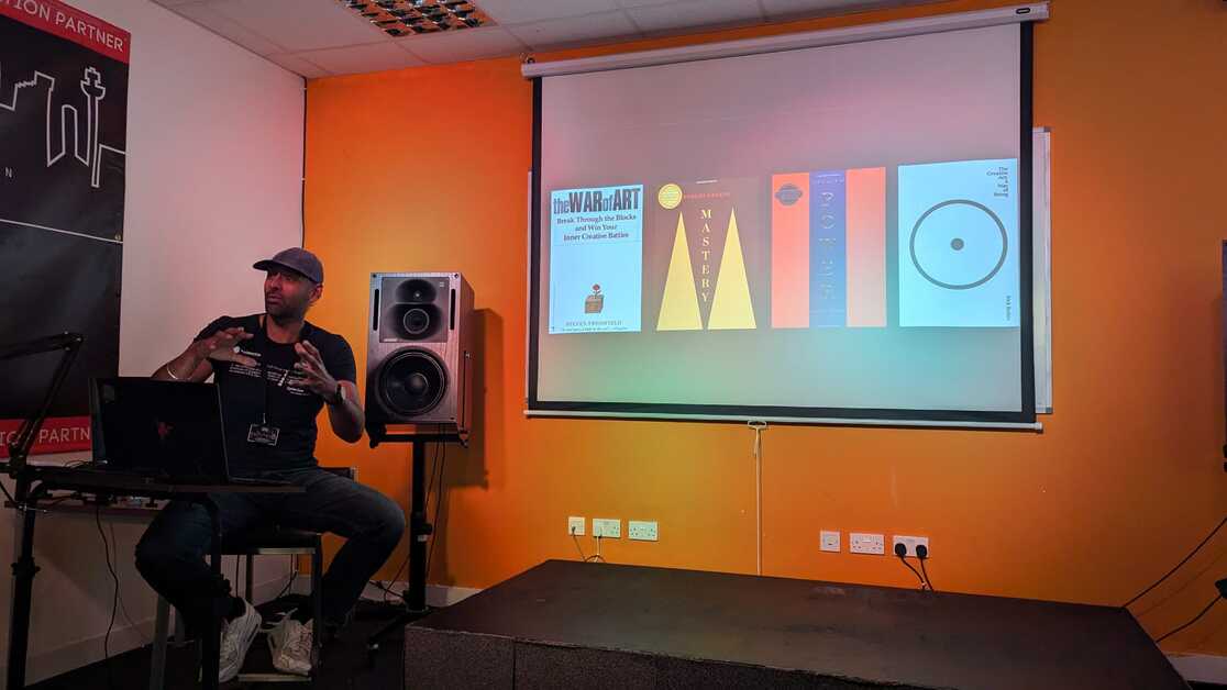 Industry experts talk with SAE Games students.