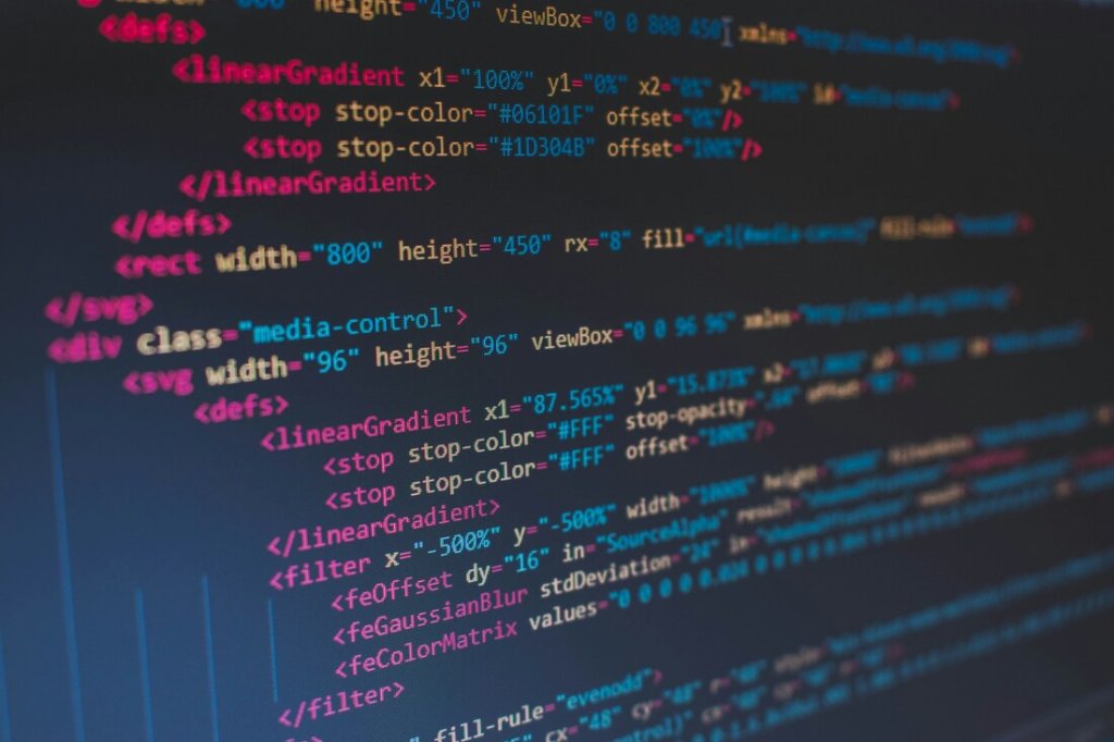 SAE's Guide to the Impact of AI and Machine Learning on Web Development