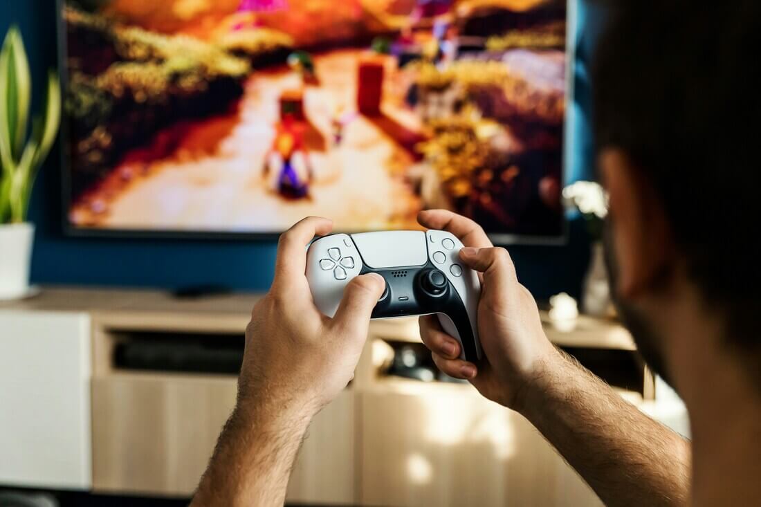 SAE's Guide to Narrative Design: Storytelling in Interactive Environments
