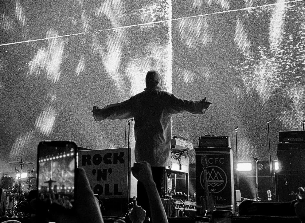 SAE blog exploring the Intersection of Creativity and Commerce in Music