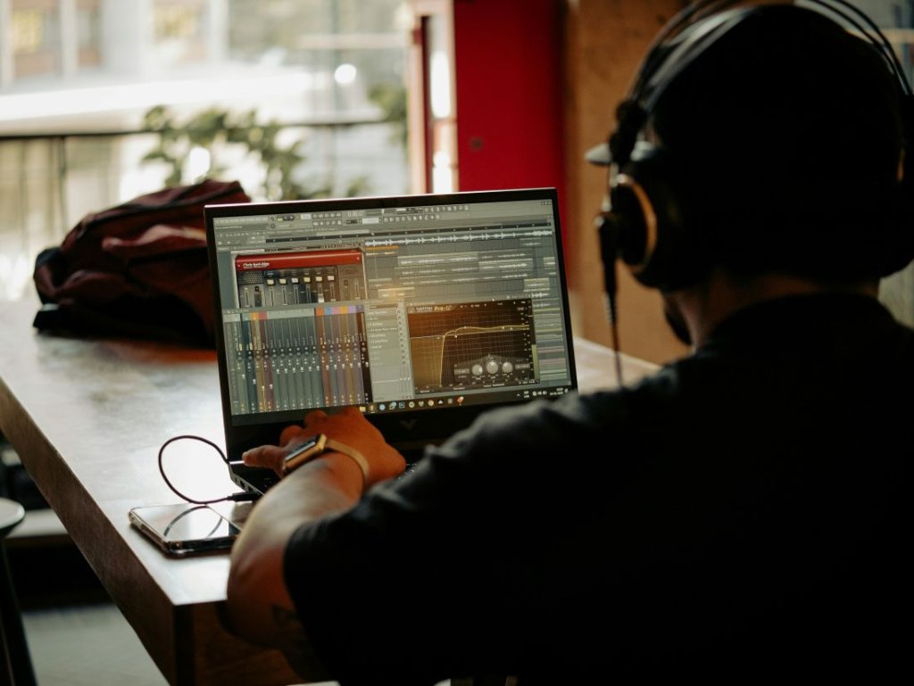 The Role of Artist Management in Musicians Careers