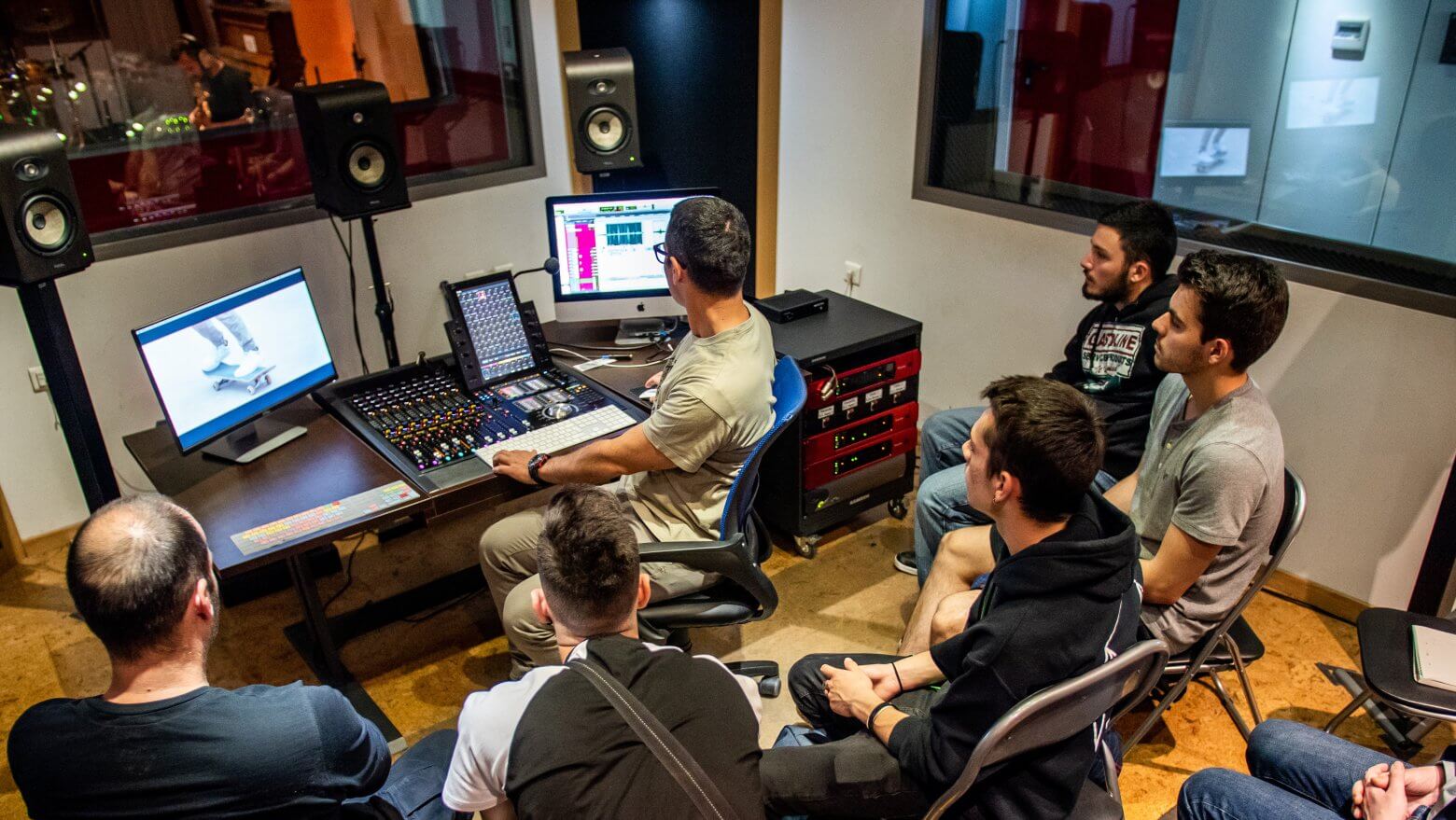 Control Room B (2)