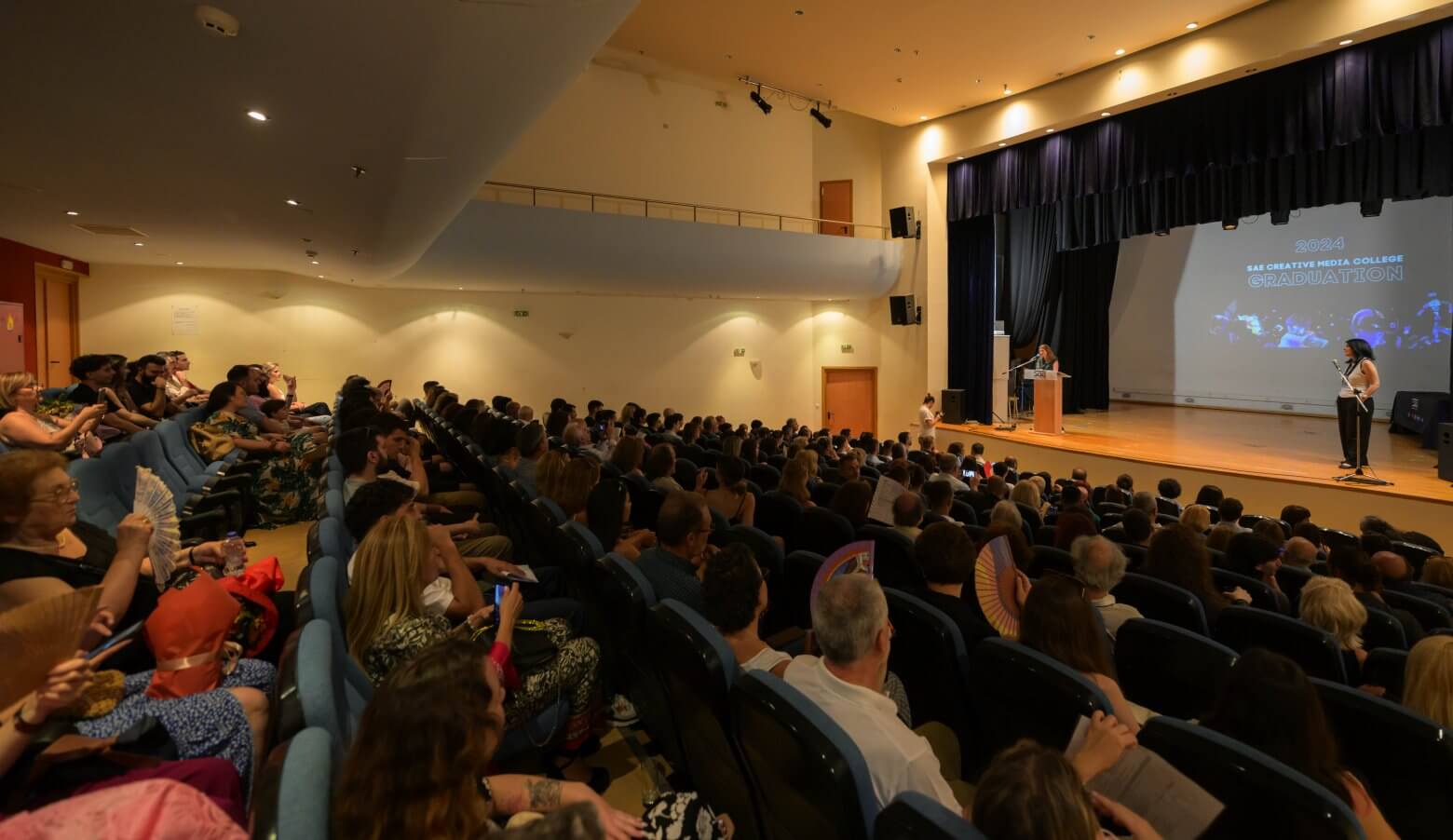 SAE CREATIVE MEDIA COLLEGE 2024 GRADUATION CEREMONY_114