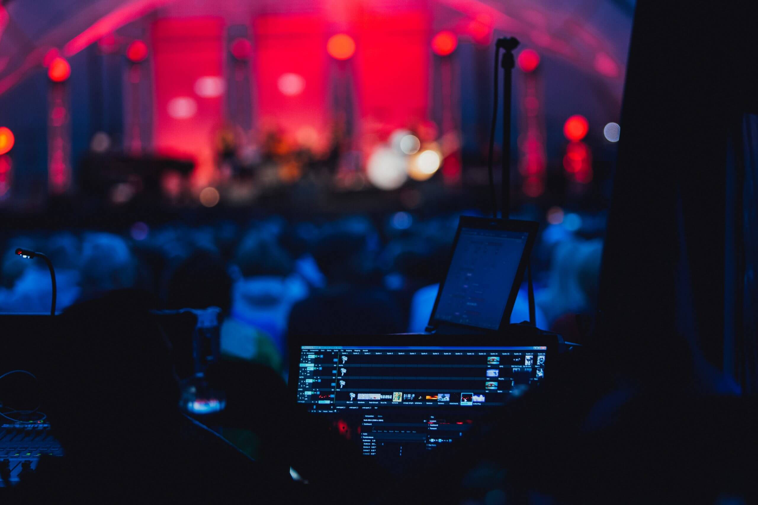 markus-spiske-UCbMZ0S-w28-unsplash