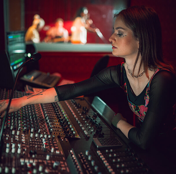Left-Right-Audio_2